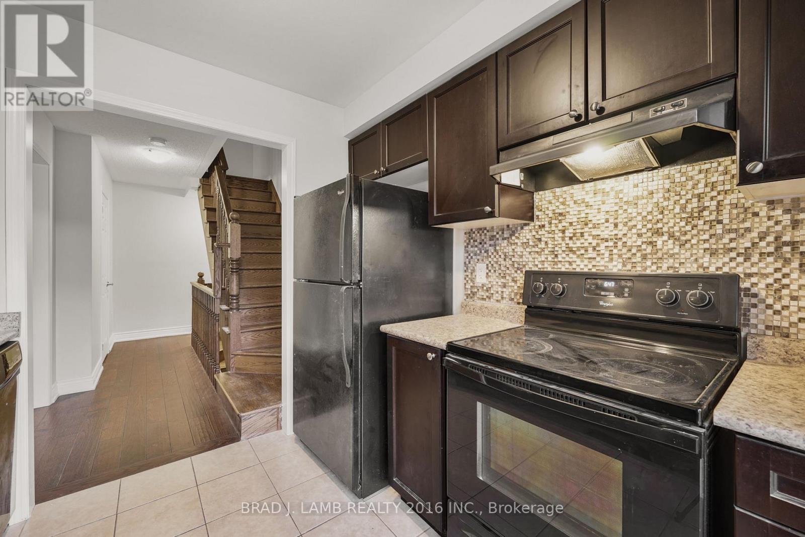 930 Nadalin Heights, Milton, Ontario L9T 8R5 - Photo 15 - W13545428