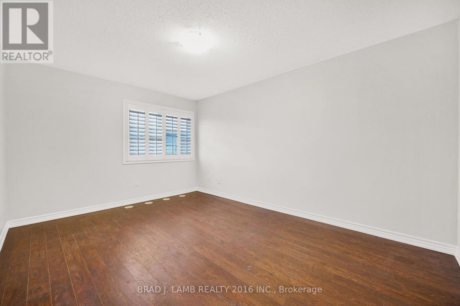 930 Nadalin Heights, Milton, Ontario L9T 8R5 - Photo 28 - W13545428