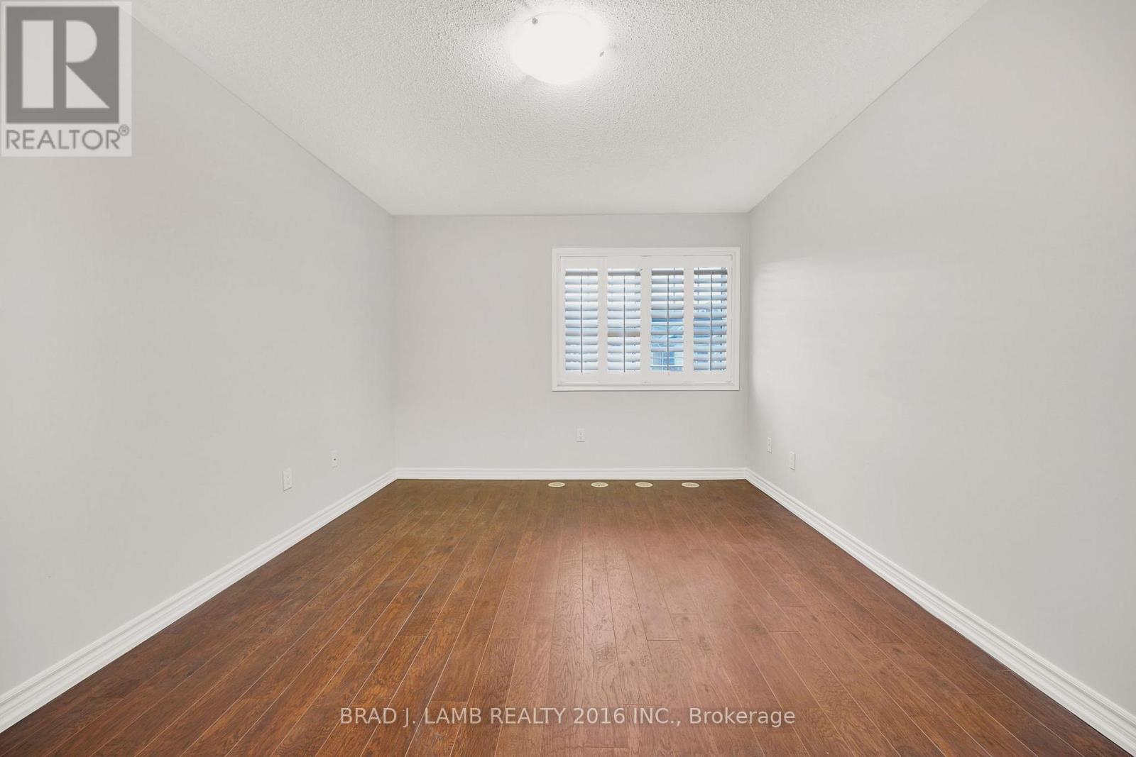 930 Nadalin Heights, Milton, Ontario L9T 8R5 - Photo 29 - W13545428
