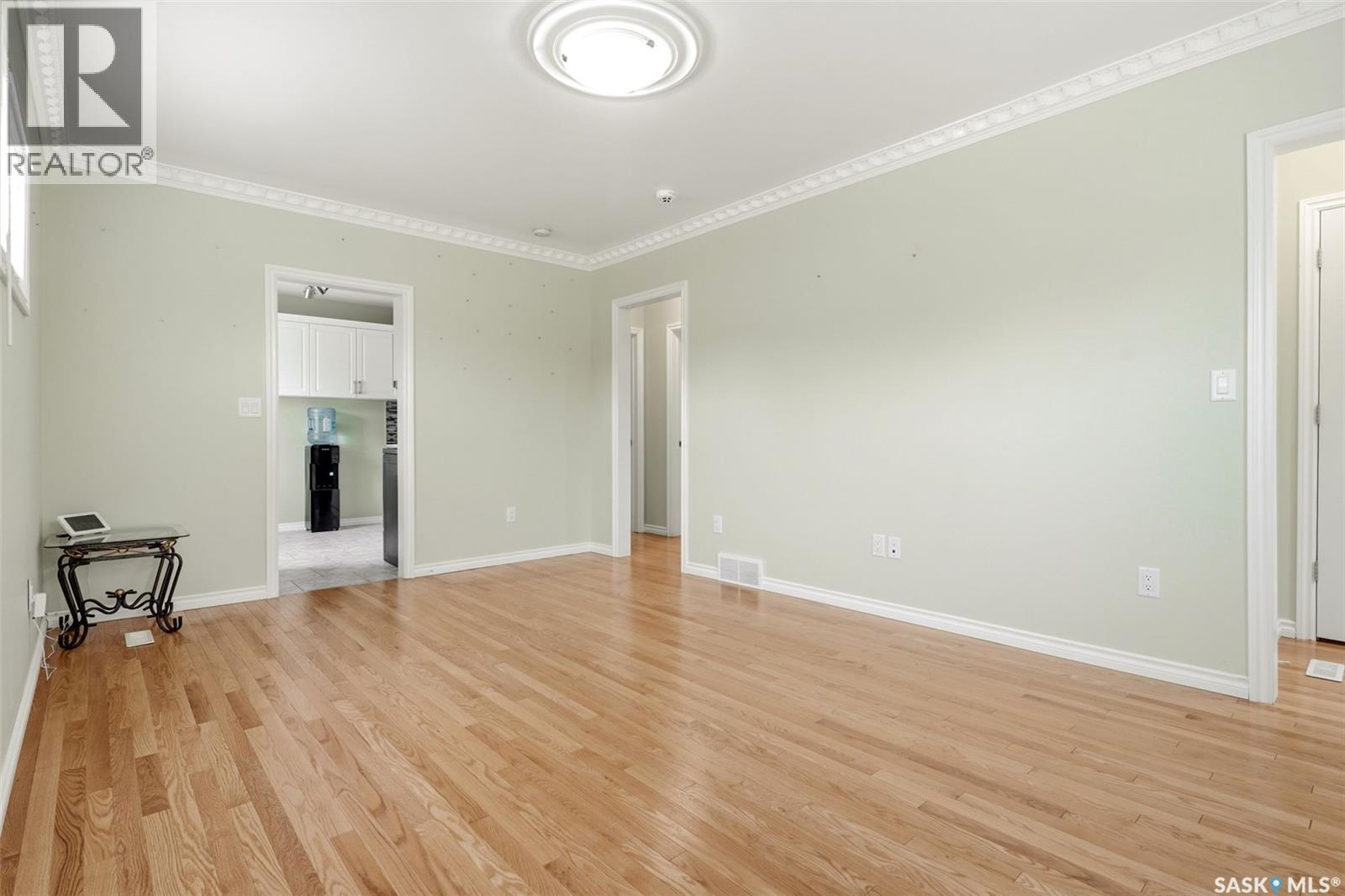 303 College Avenue, Regina, Saskatchewan  S4N 0W9 - Photo 8 - SK042092