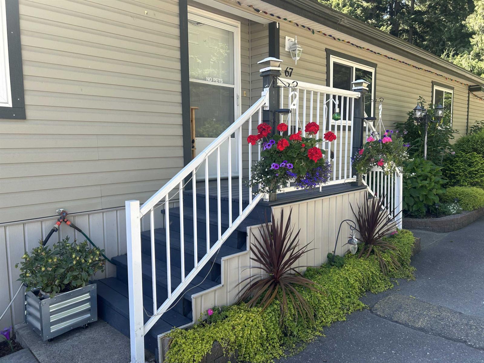 67 5742 Unsworth Road, Sardis South, Chilliwack, British Columbia  V2R 3A2 - Photo 2 - R3144697