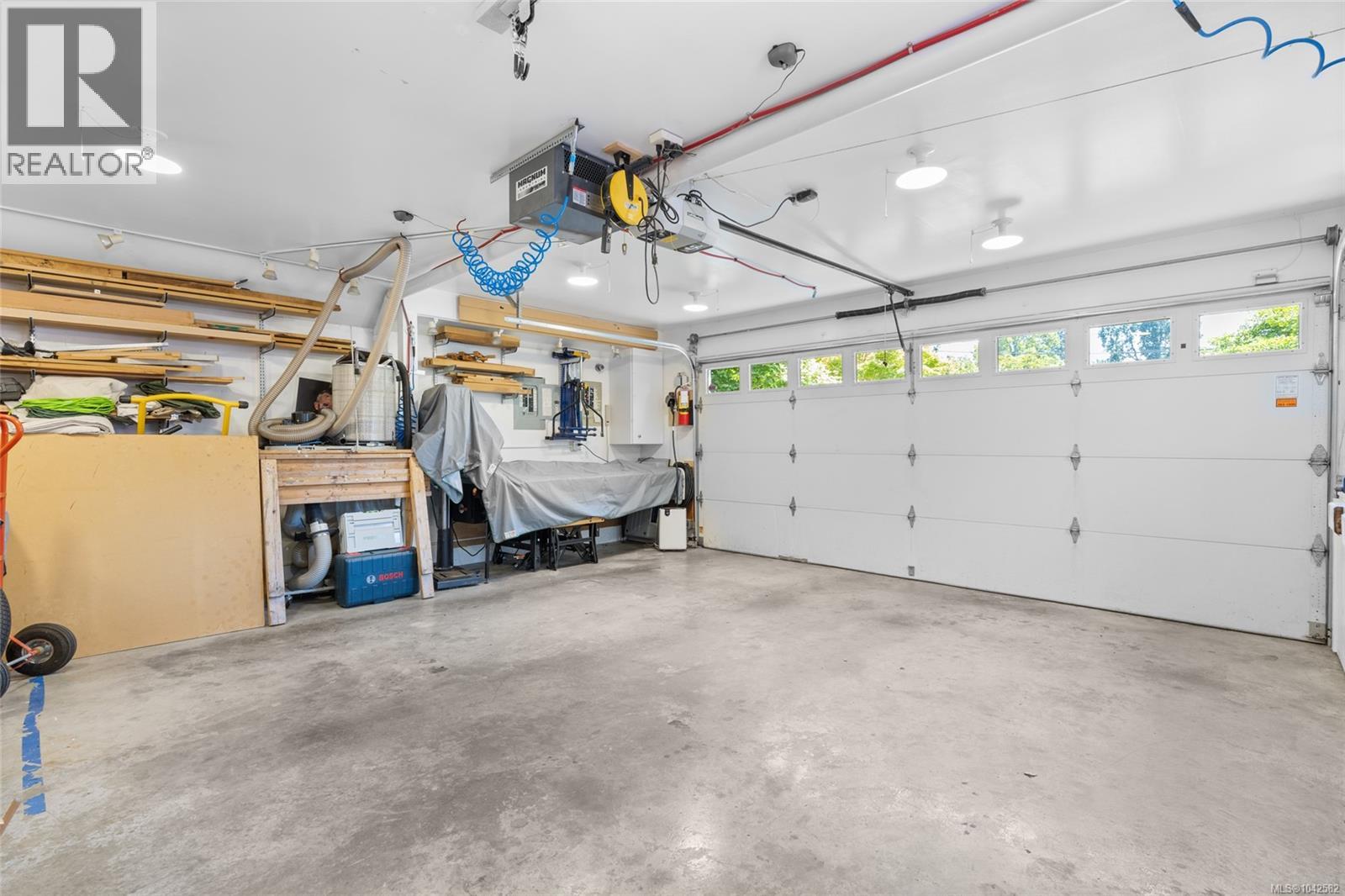 Listing image 39