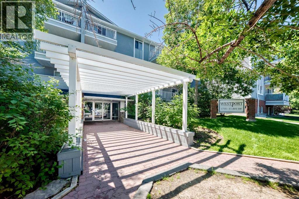 204, 1735 11 Avenue SW, Calgary