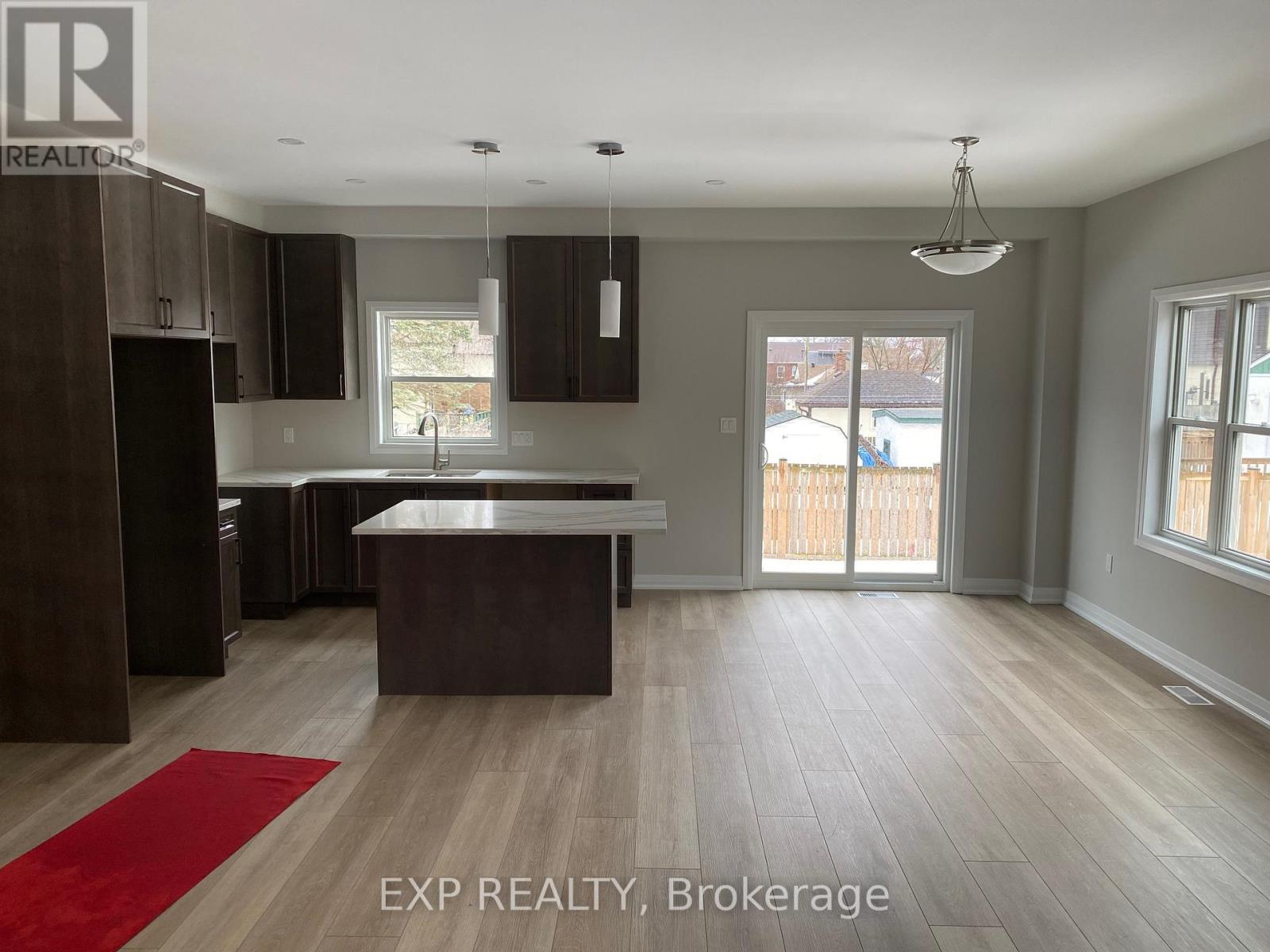 5960 Delaware Street, Niagara Falls, Ontario  L2G 2E3 - Photo 3 - X13499958