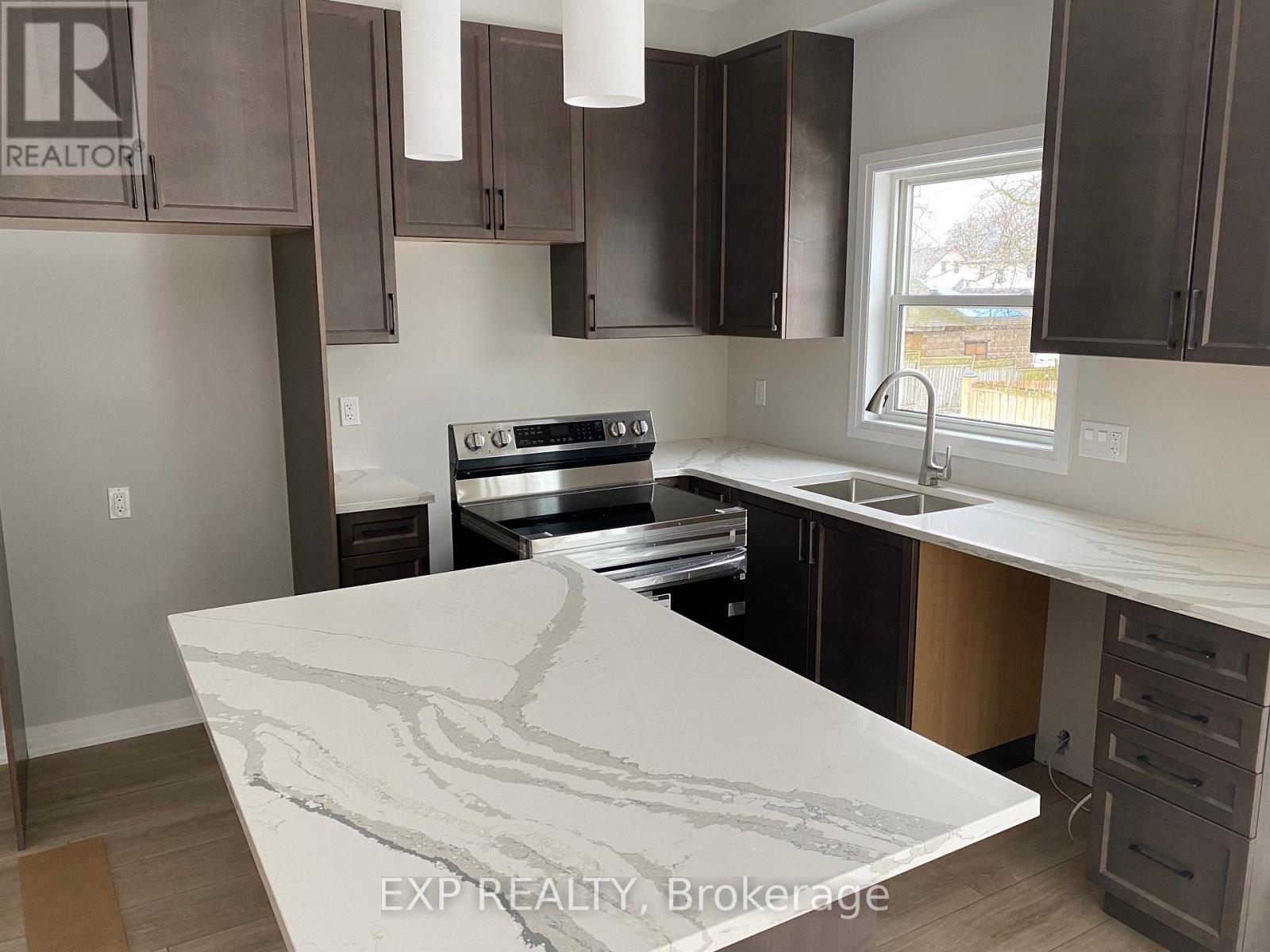 5960 Delaware Street, Niagara Falls, Ontario  L2G 2E3 - Photo 5 - X13499958