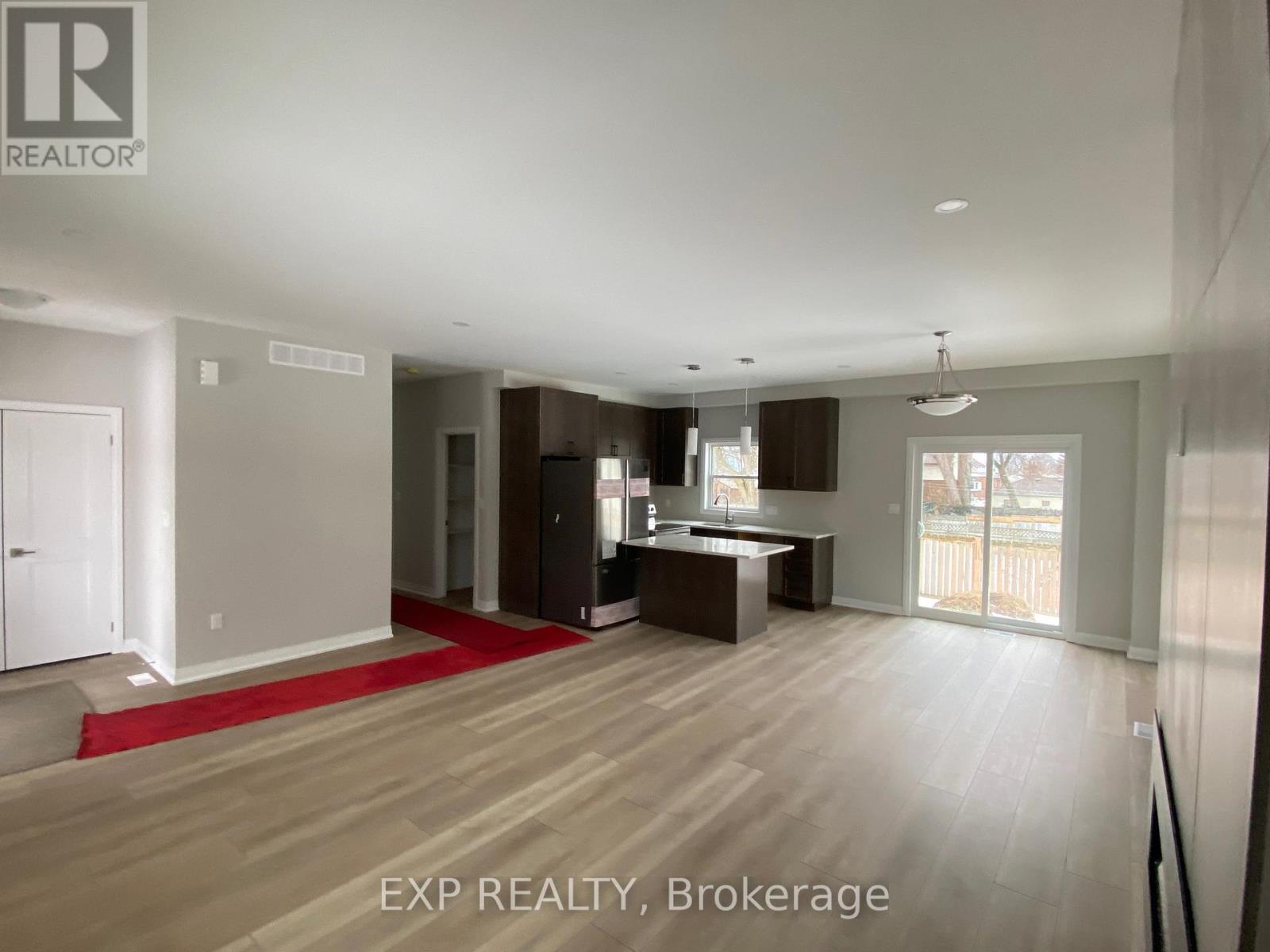 5960 Delaware Street, Niagara Falls, Ontario  L2G 2E3 - Photo 4 - X13499958