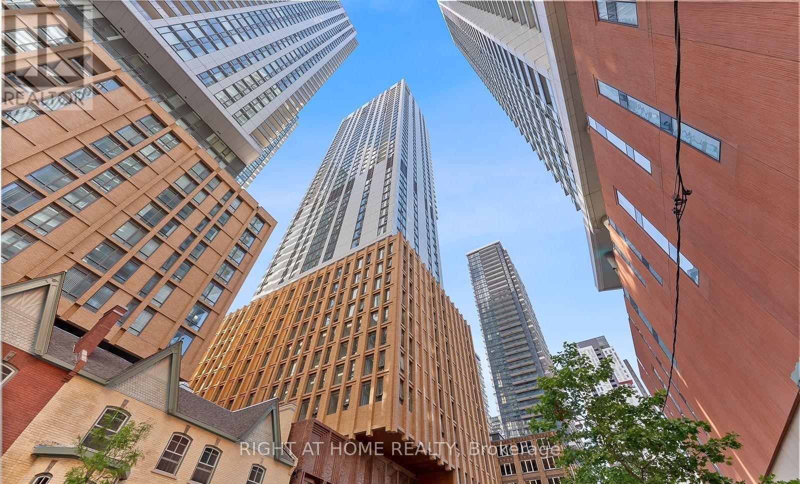 3720 - 28 Widmer Street, Toronto, Ontario M5V 0T2 - Photo 1 - C13544768