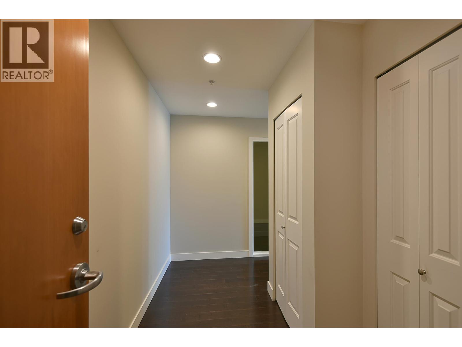 306 5665 Teredo Street, Sechelt, British Columbia  V7Z 0J2 - Photo 9 - R3144706