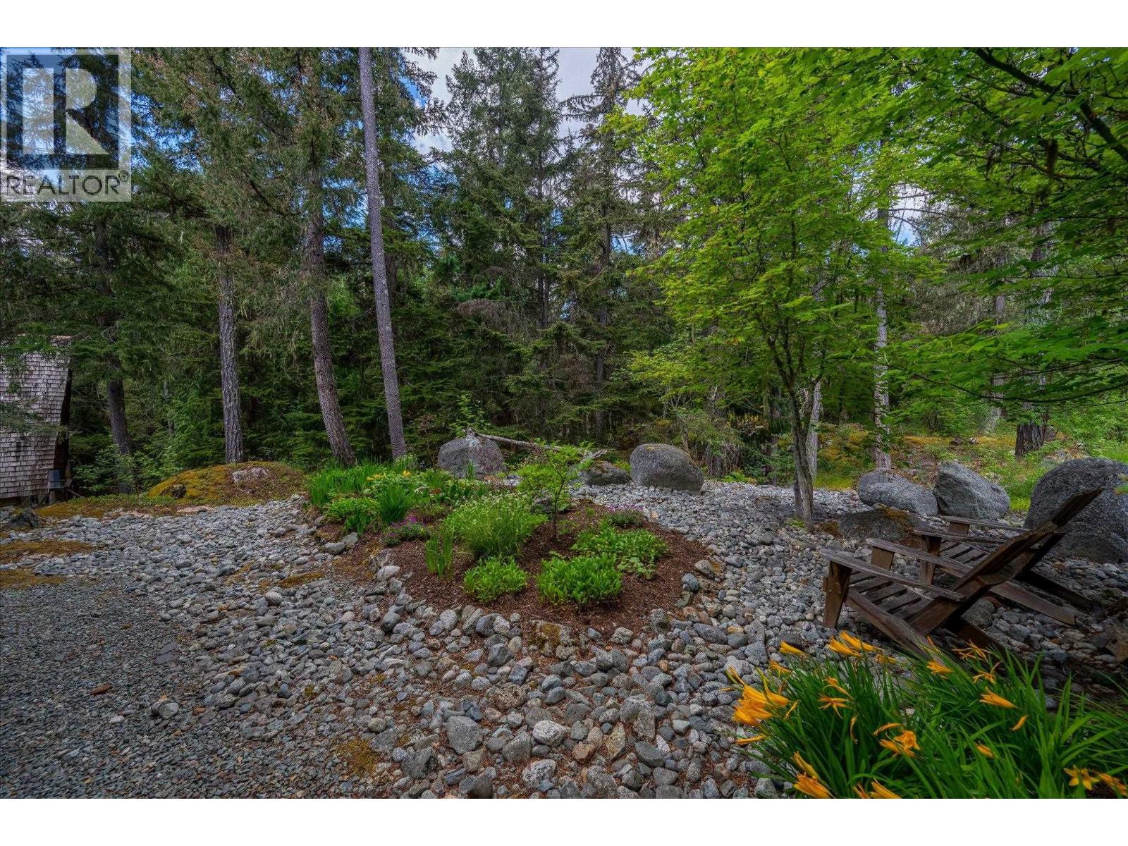 9583 Emerald Drive, Whistler, British Columbia  V8E 0G5 - Photo 37 - R3144726