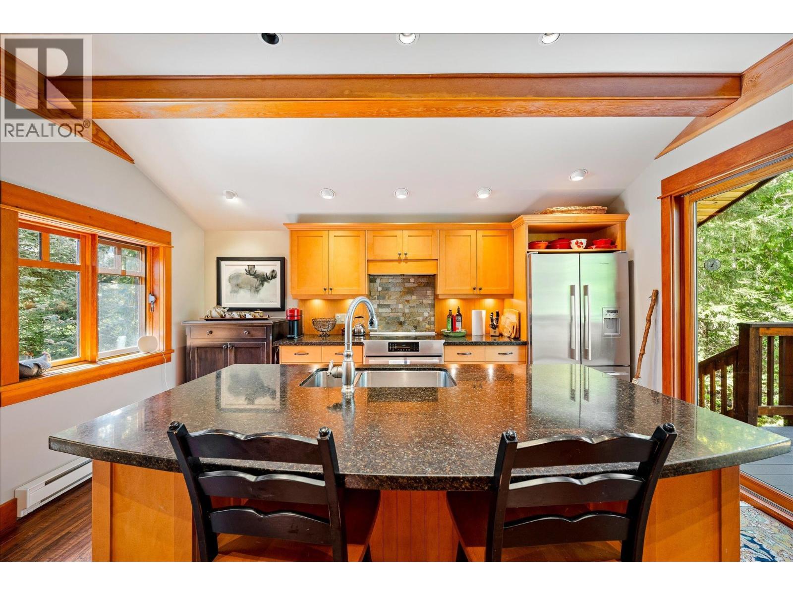 9583 Emerald Drive, Whistler, British Columbia  V8E 0G5 - Photo 8 - R3144726