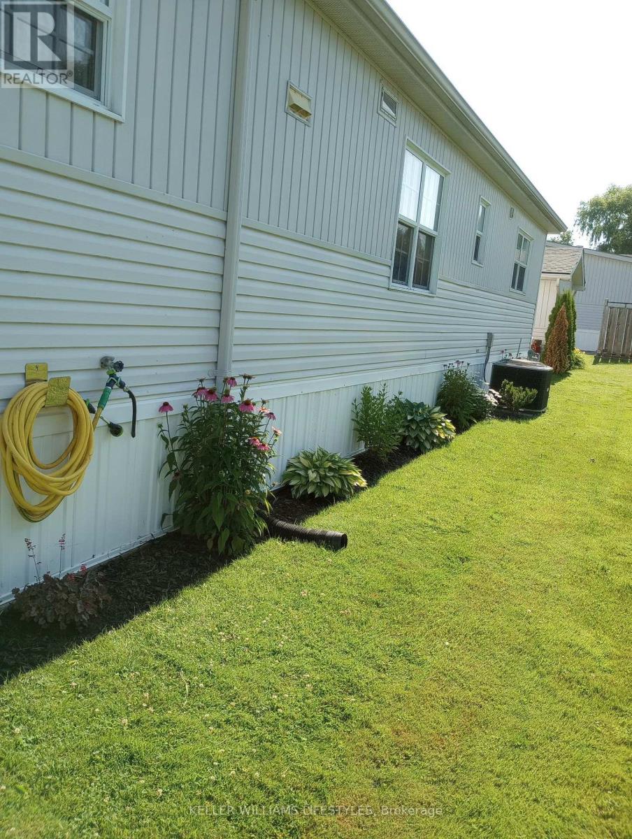 142 Sandbagger Crescent, Central Huron, Ontario  N0M 1G0 - Photo 38 - X13543318