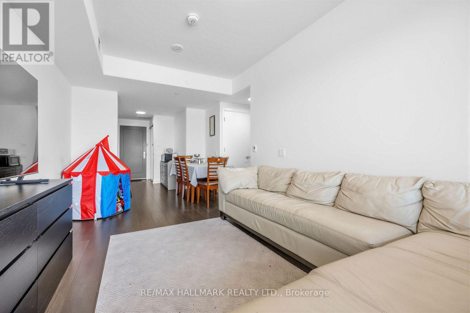 902 - 33 Frederick Todd Way, Toronto, Ontario  M1S 2K2 - Photo 5 - C13545708