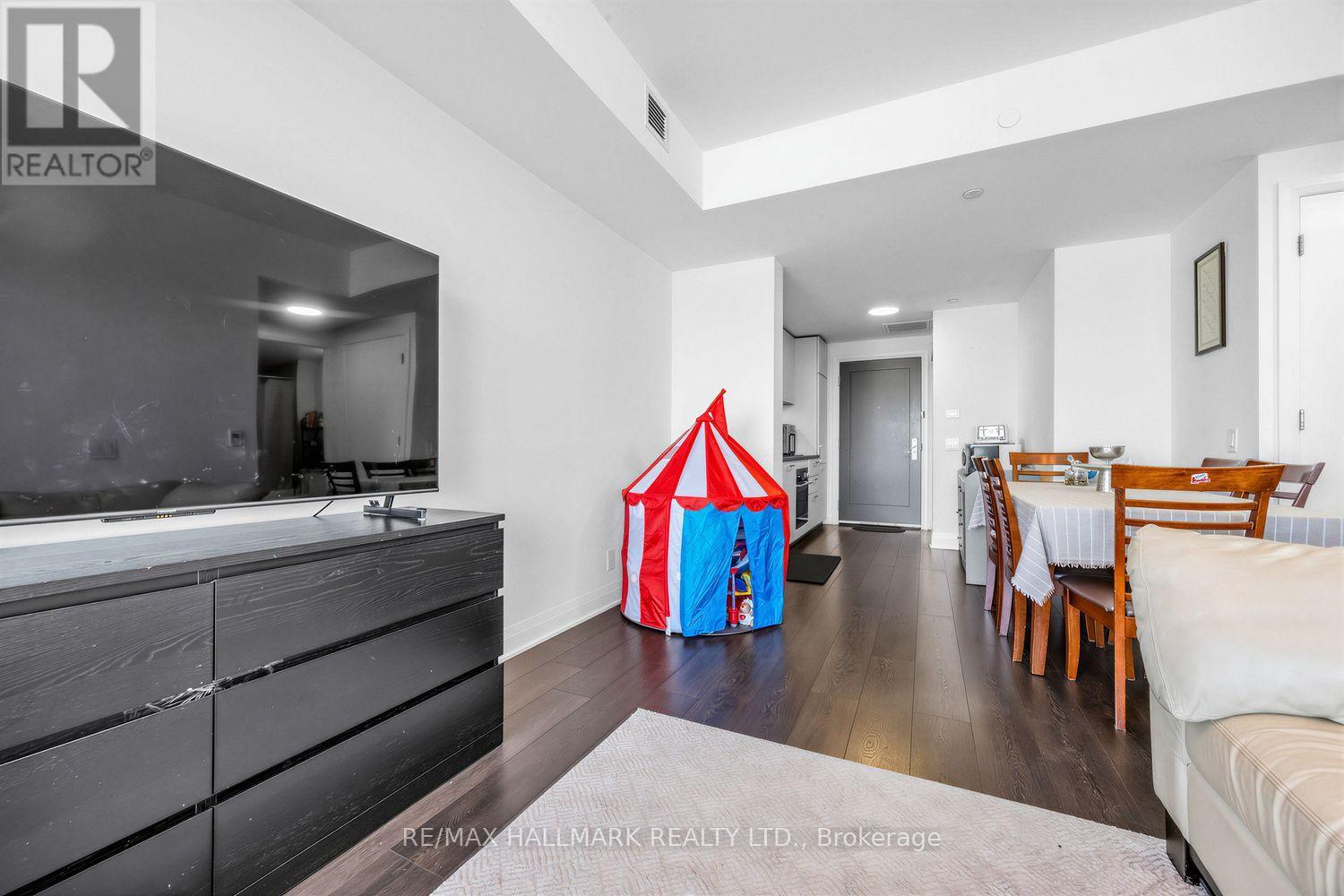 902 - 33 Frederick Todd Way, Toronto, Ontario  M1S 2K2 - Photo 9 - C13545708