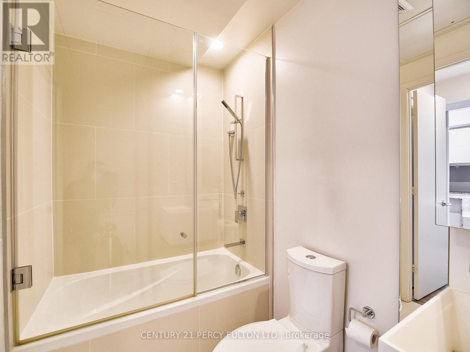 3605 - 1 Bloor Street E, Toronto, Ontario  M4W 1A9 - Photo 12 - C13545808