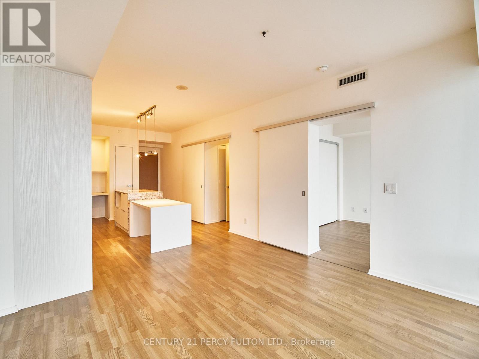 3605 - 1 Bloor Street E, Toronto, Ontario  M4W 1A9 - Photo 6 - C13545808
