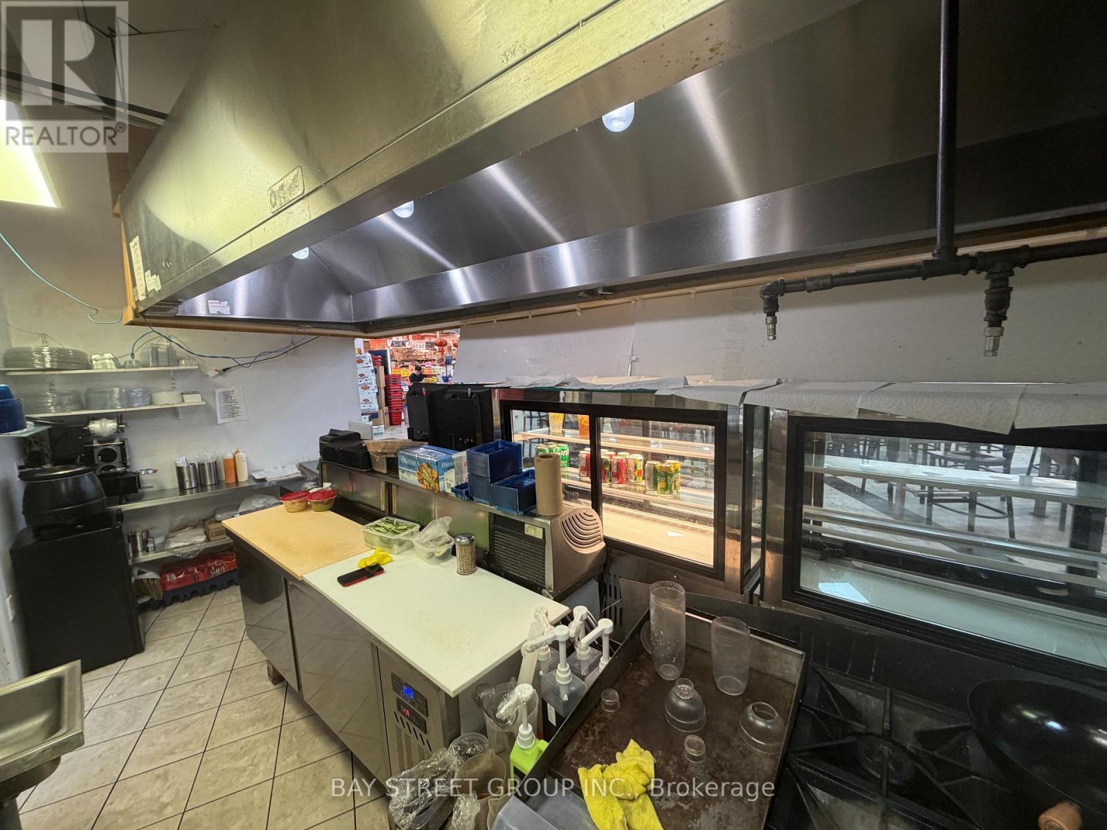 #5 - 5661 Steeles Avenue E, Toronto, Ontario M1V 5P6 - Photo 3 - E13545710