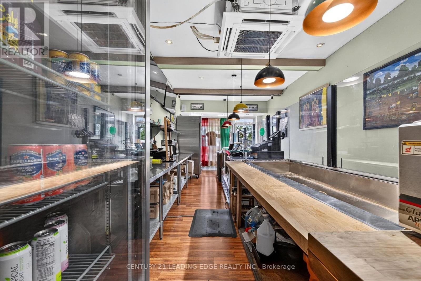 741 Pharmacy Avenue, Toronto, Ontario  M1L 3J4 - Photo 17 - E13545756