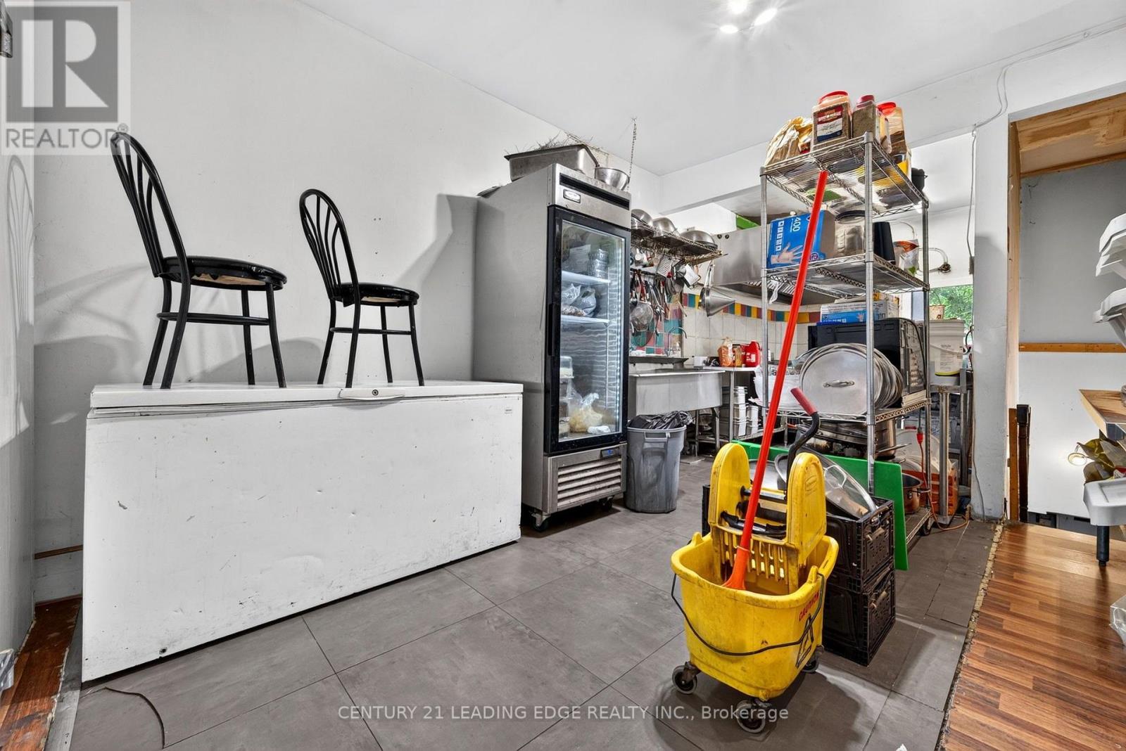 741 Pharmacy Avenue, Toronto, Ontario  M1L 3J4 - Photo 25 - E13545756