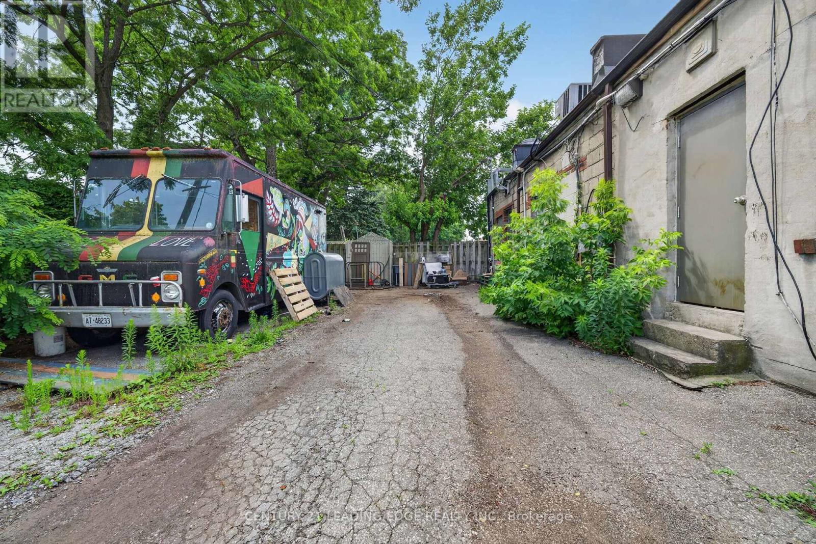 741 Pharmacy Avenue, Toronto, Ontario  M1L 3J4 - Photo 44 - E13545756