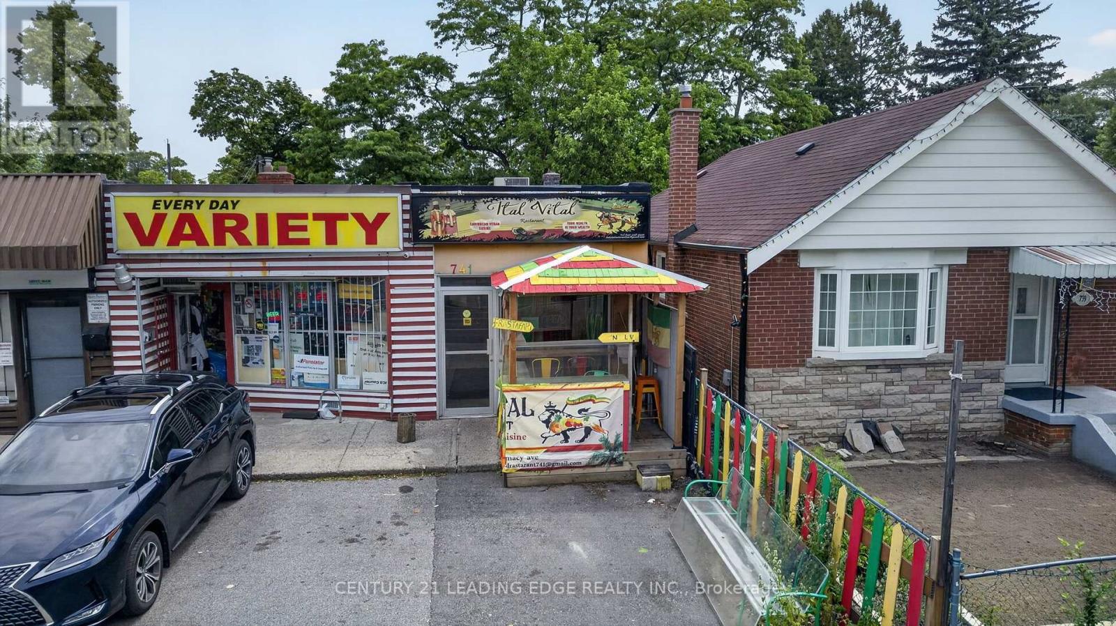 741 Pharmacy Avenue, Toronto, Ontario  M1L 3J4 - Photo 47 - E13545756