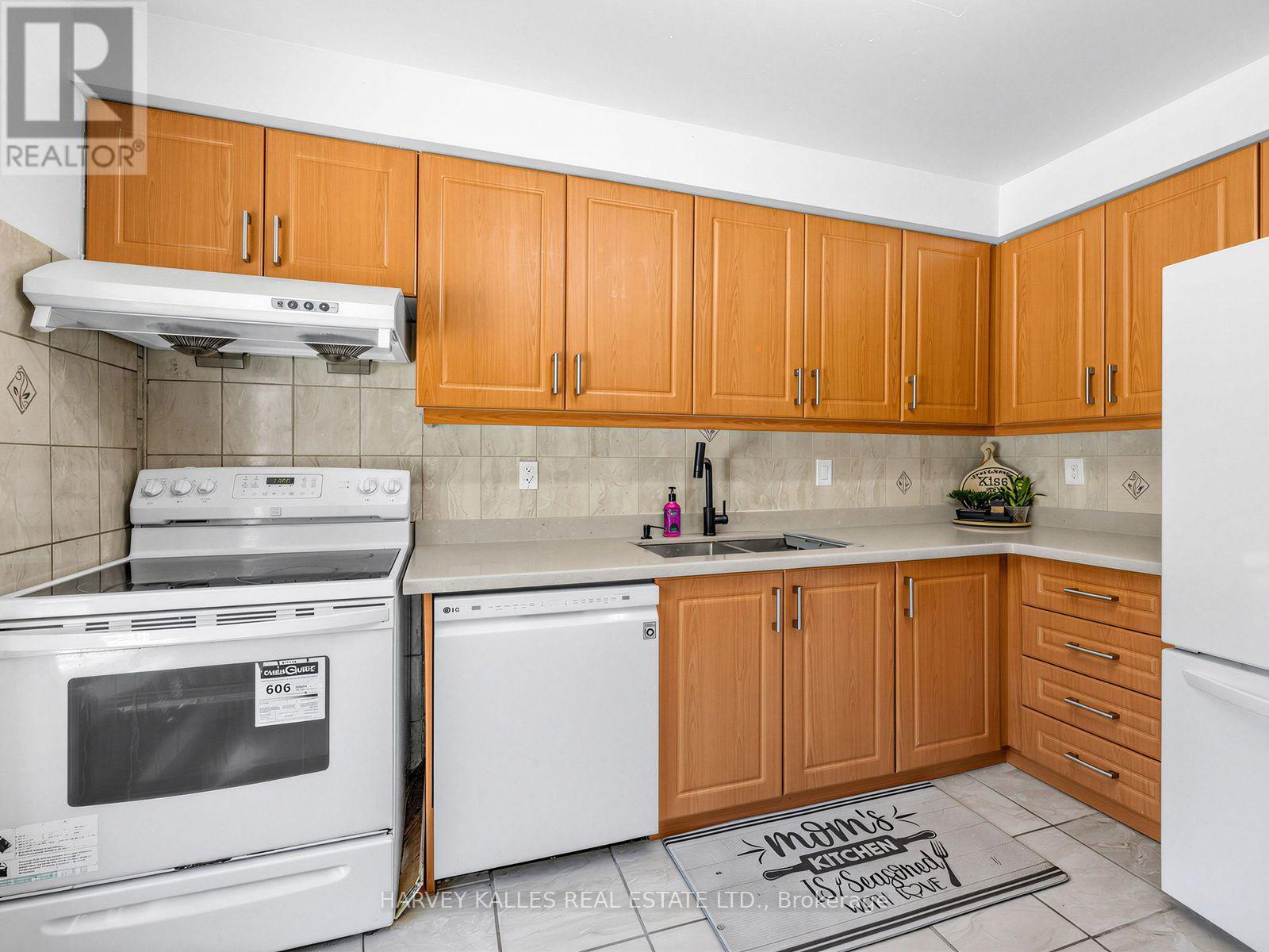 116 - 21 Livonia Place, Toronto, Ontario  M1E 4W5 - Photo 13 - E13545820