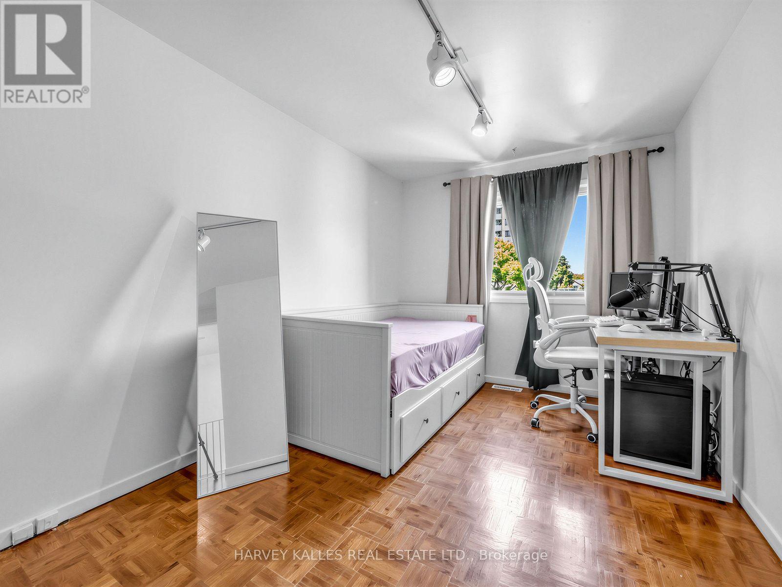 116 - 21 Livonia Place, Toronto, Ontario  M1E 4W5 - Photo 23 - E13545820