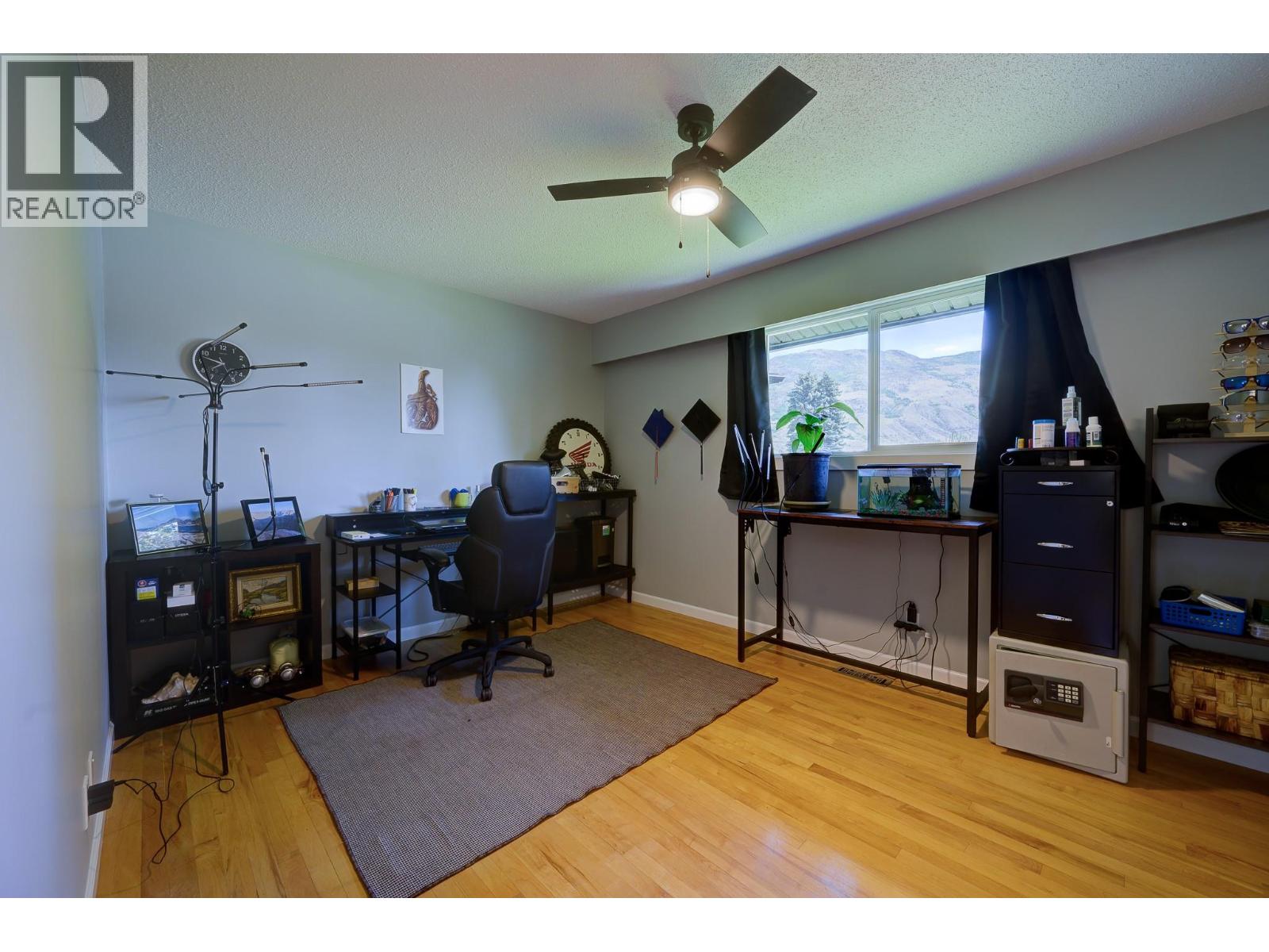 870 Sumac Place, Kamloops, British Columbia  V2B 6R4 - Photo 14 - 10393251