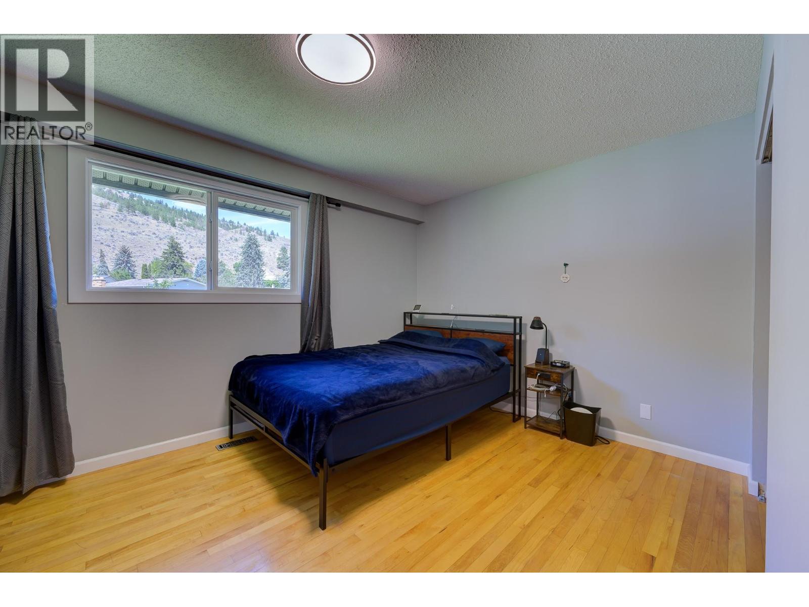 870 Sumac Place, Kamloops, British Columbia  V2B 6R4 - Photo 12 - 10393251