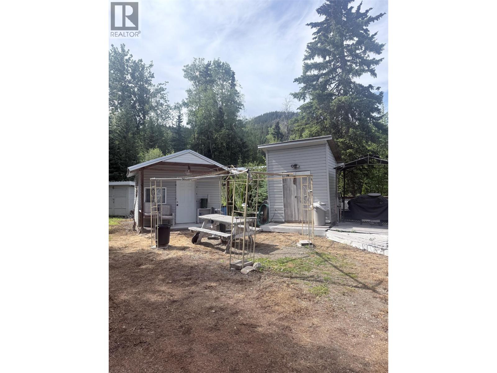 9199 Knouff Lake Road, Kamloops, British Columbia V0E 1Z1 - Photo 8 - 10393967