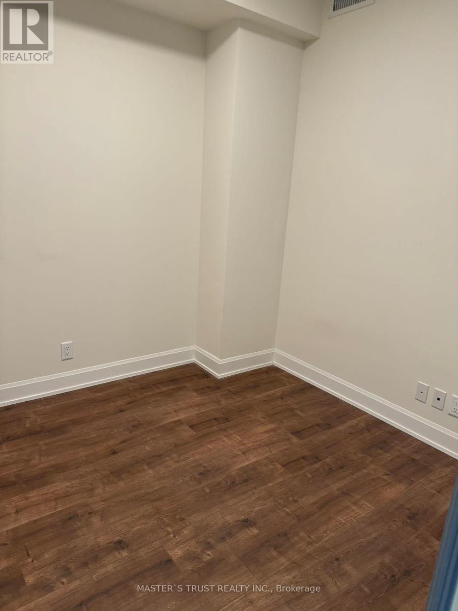 705 - 8 Water Walk Drive, Markham, Ontario  L6G 0G2 - Photo 4 - N13545794