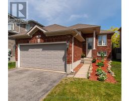 57 PARISIAN CRESCENT, Barrie, Ontario