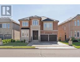 135 EARLSBRIDGE BOULEVARD, Brampton, Ontario