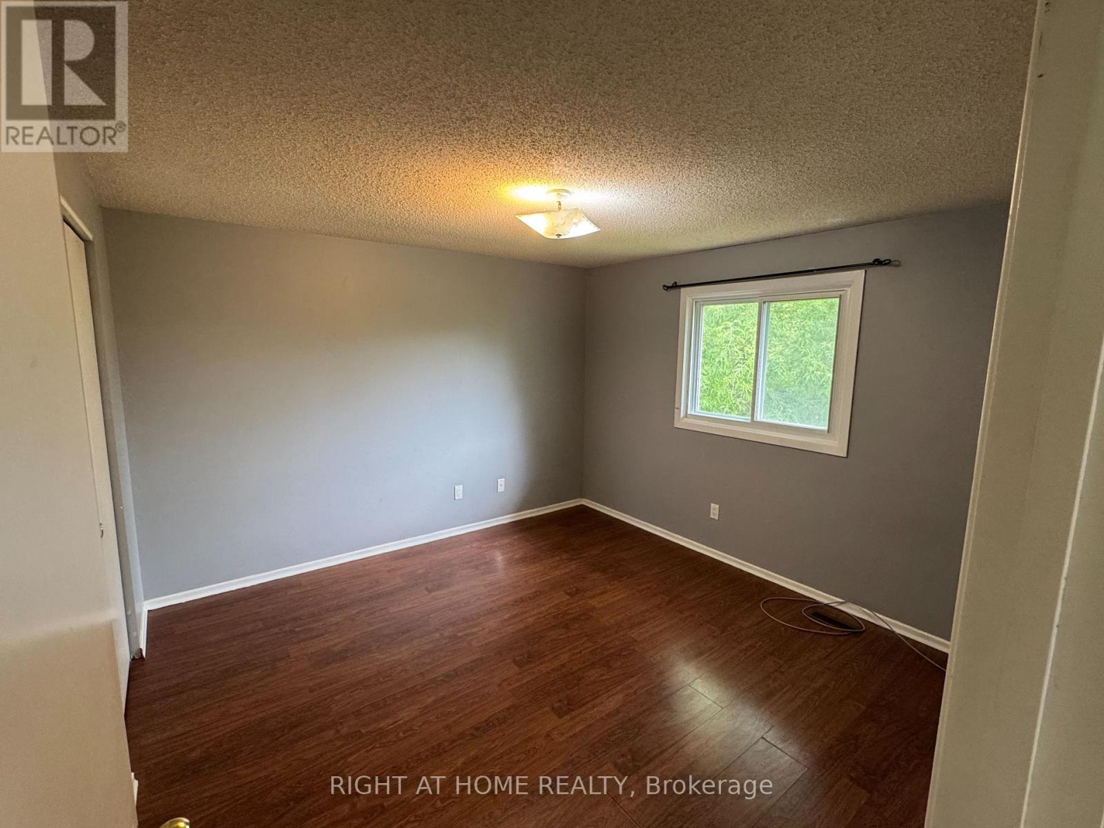 168 Golfdale Crescent, London South, Ontario N6C 5X4 - Photo 10 - X13539356