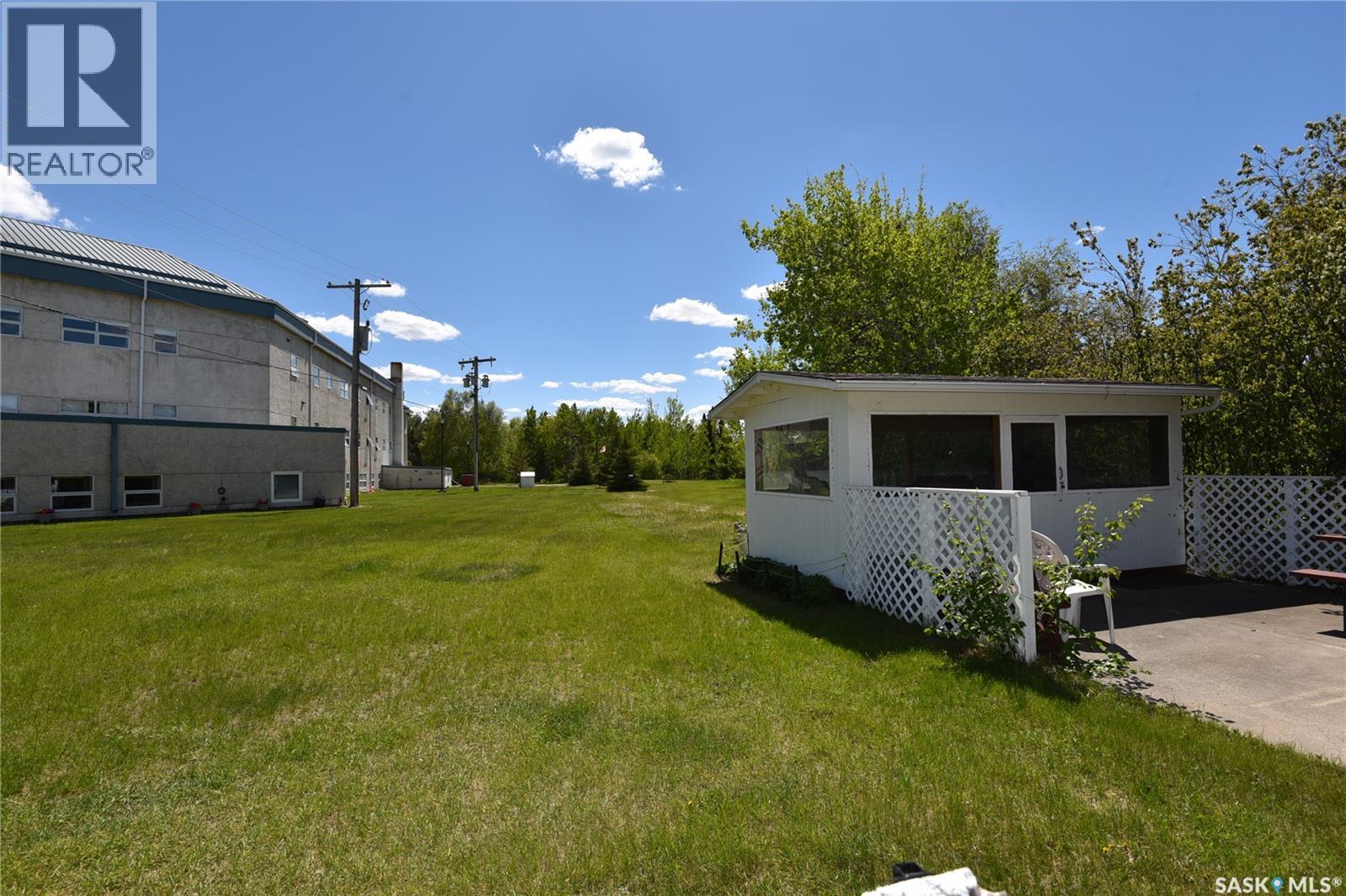 111 102 Manor Drive, Nipawin, Saskatchewan  S0E 1E0 - Photo 19 - SK042113