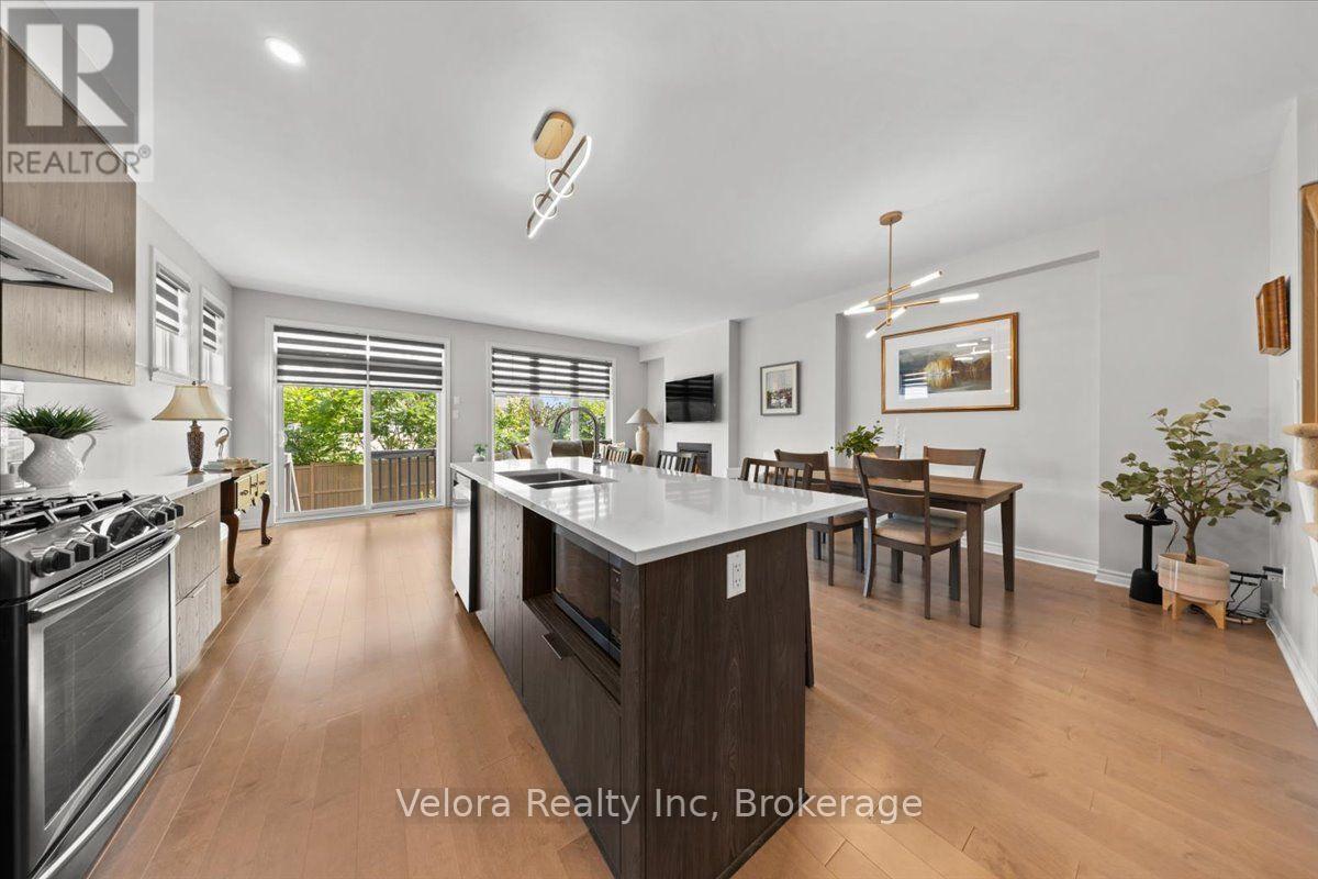 644 Vivera Place, Ottawa, Ontario  K2S 2N1 - Photo 8 - X13545932