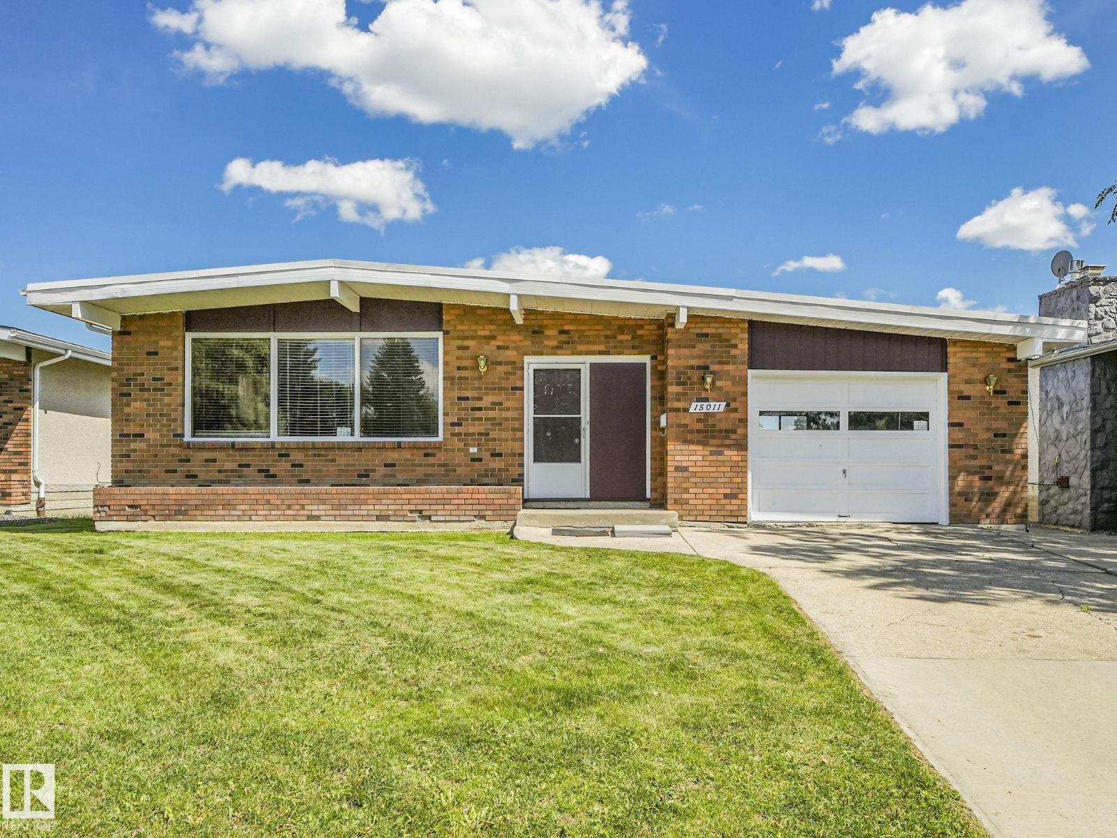 15011 72A ST NW, Edmonton, Alberta