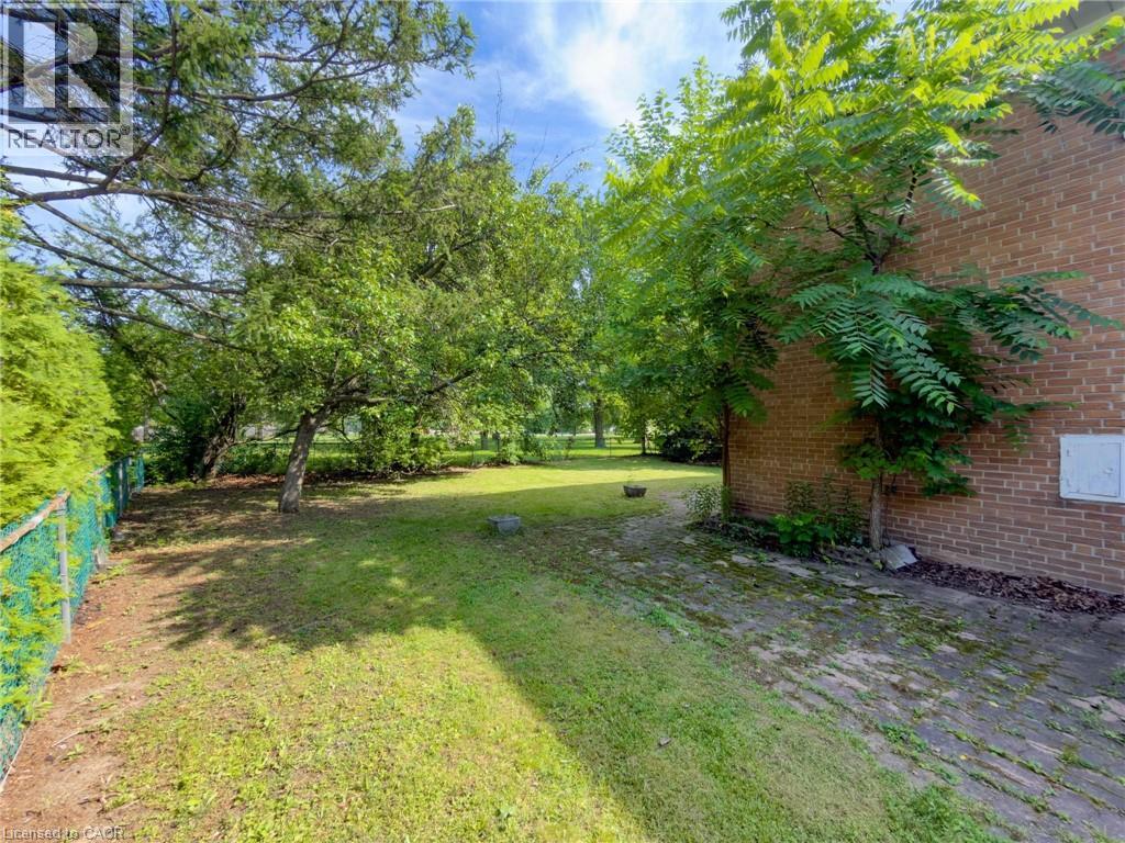 3577 Bluestream Crescent, Mississauga, Ontario  L4Y 3S5 - Photo 7 - 40846710