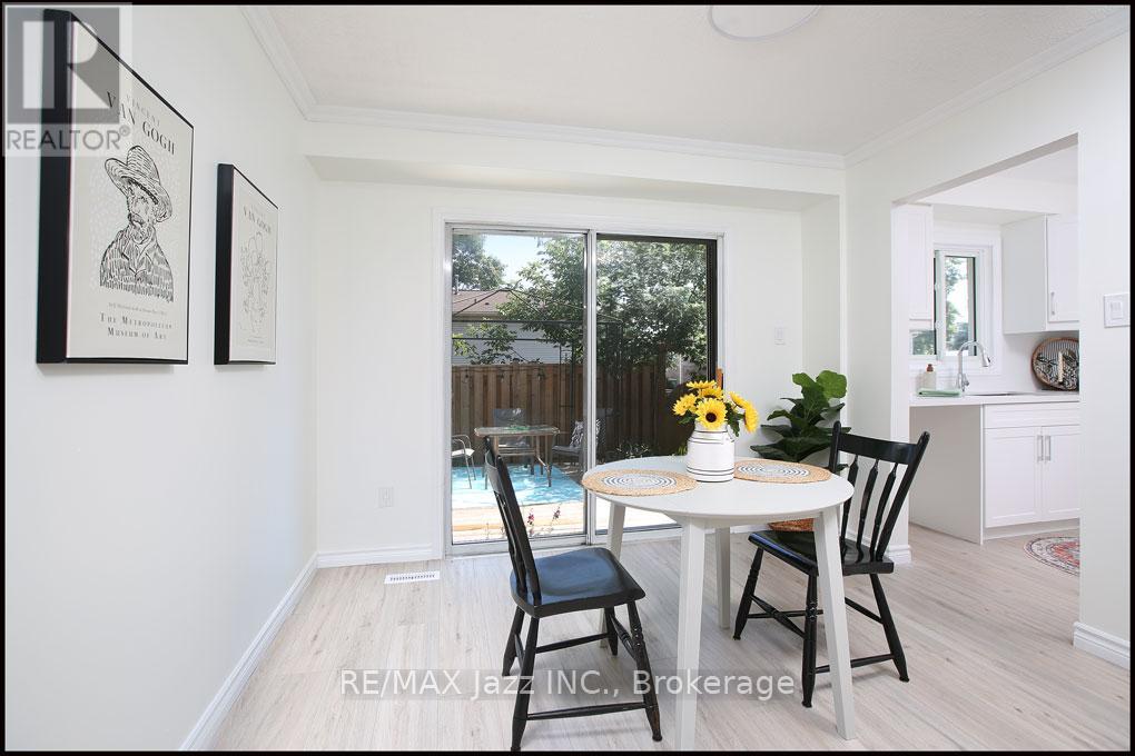 90 - 611 Galahad Drive, Oshawa, Ontario  L1K 1M1 - Photo 6 - E13545954