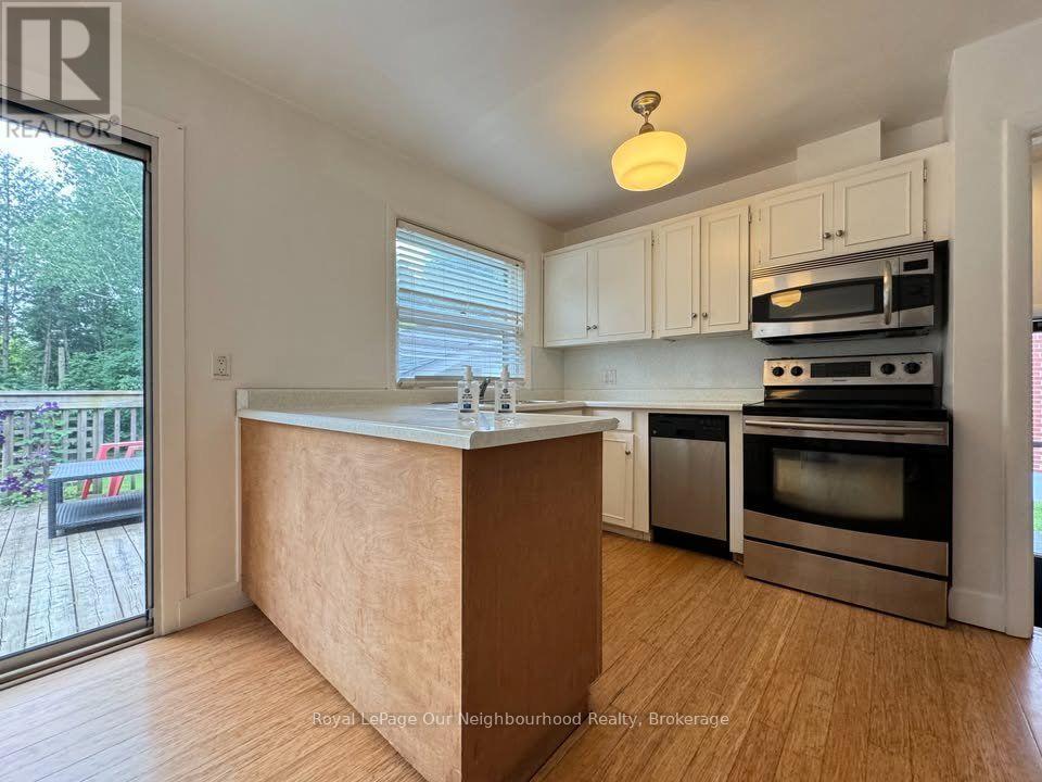 Main - 73 Eugenia Street, Barrie, Ontario  L4M 1P9 - Photo 12 - S13546020