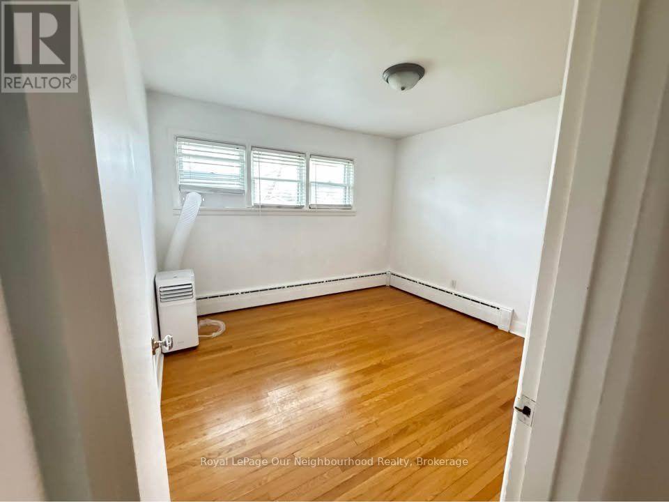 Main - 73 Eugenia Street, Barrie, Ontario  L4M 1P9 - Photo 22 - S13546020