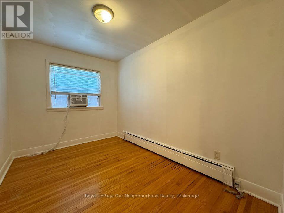 Main - 73 Eugenia Street, Barrie, Ontario  L4M 1P9 - Photo 24 - S13546020