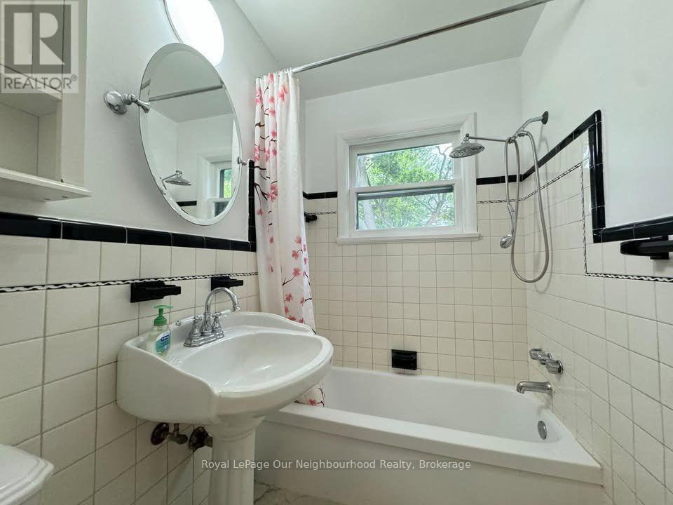 Main - 73 Eugenia Street, Barrie, Ontario  L4M 1P9 - Photo 26 - S13546020
