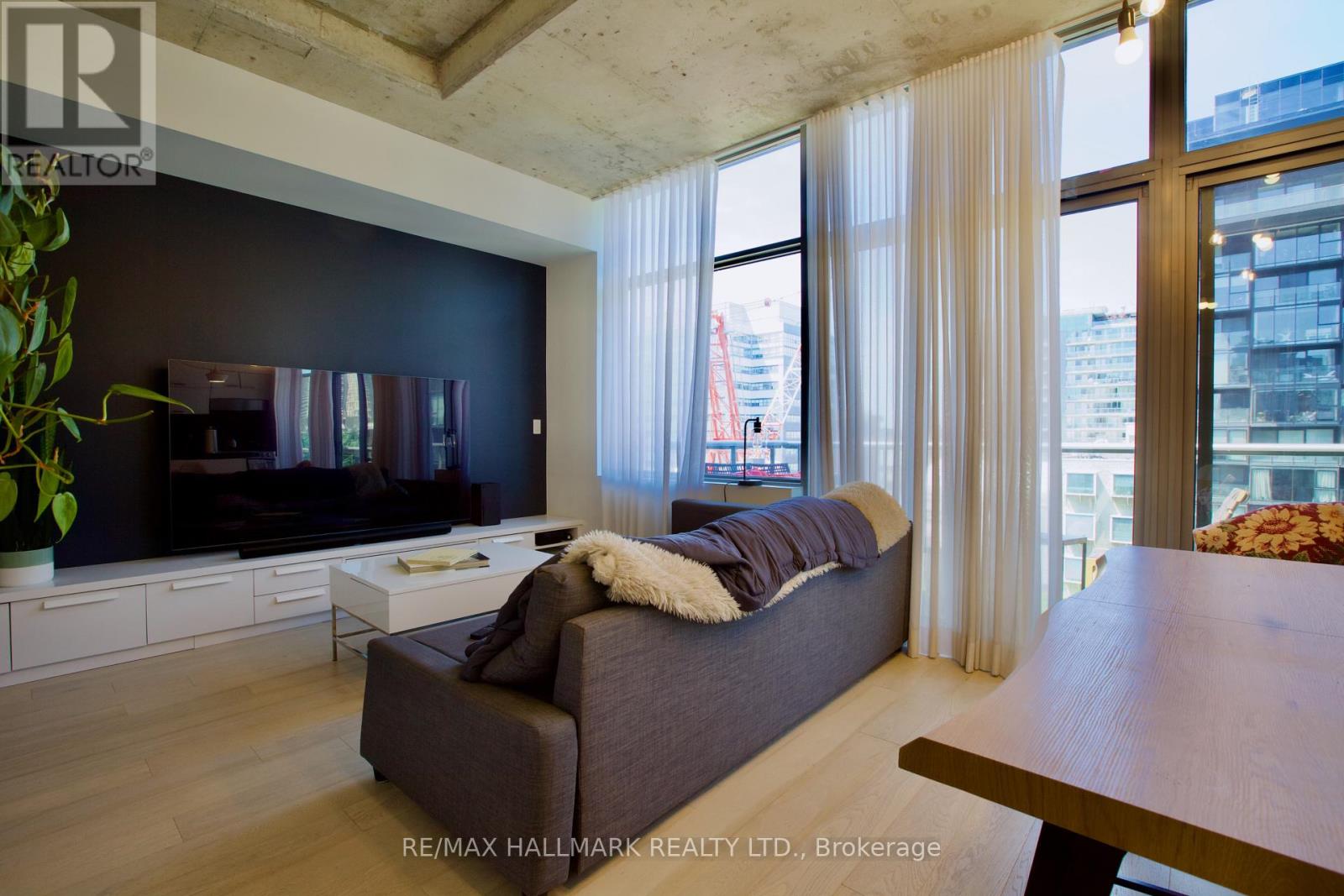 1010 - 55 Stewart Street, Toronto, Ontario  M5V 2V1 - Photo 3 - C13545862
