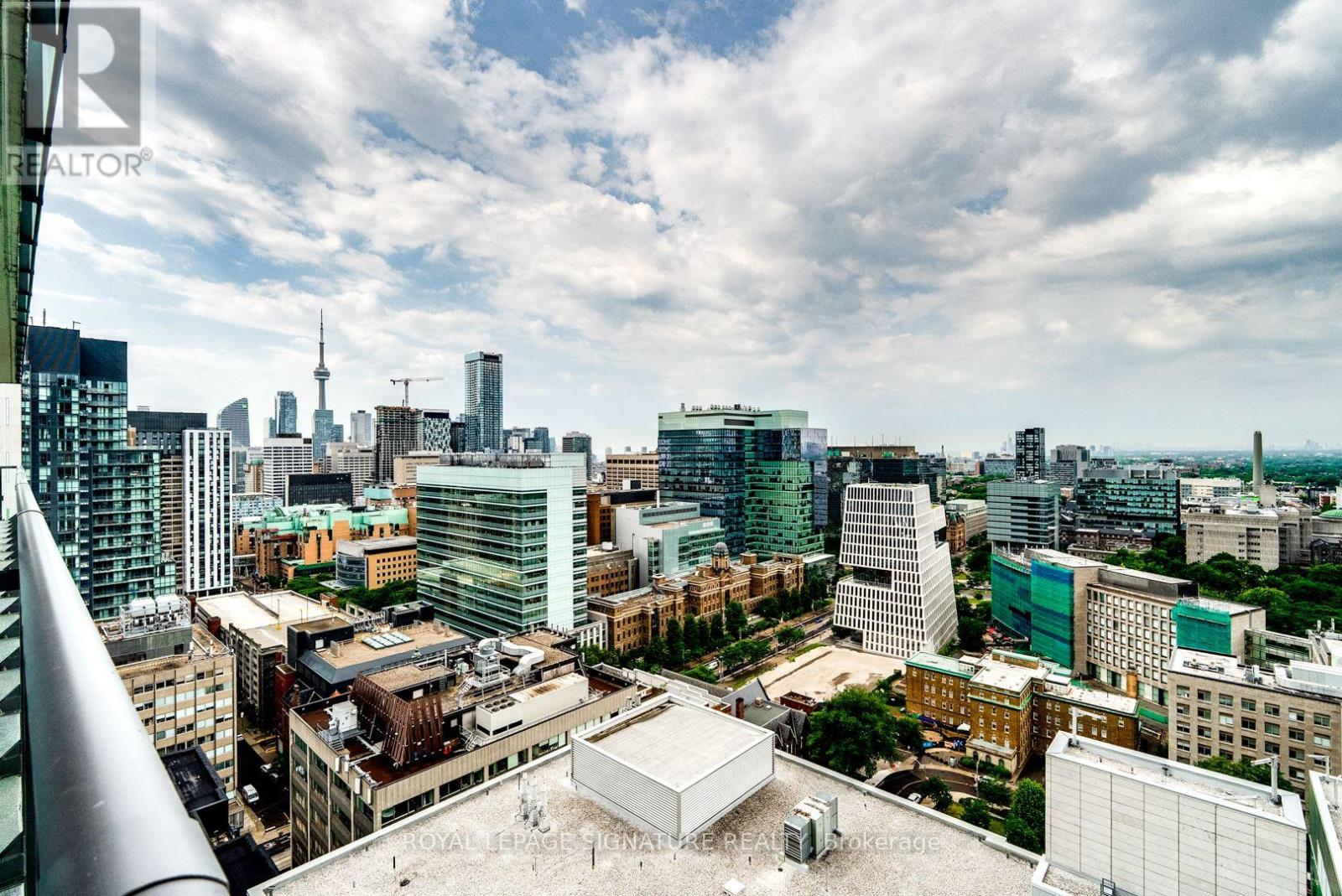 2501 - 832 Bay Street, Toronto, Ontario  M5S 1Z6 - Photo 10 - C13545904