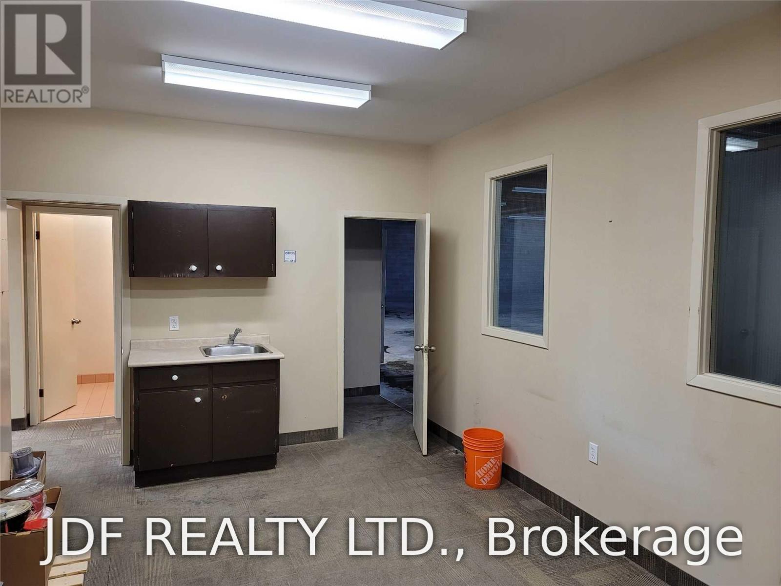 18 Denison Street, Markham, Ontario L3R 1B6 - Photo 4 - N13545850