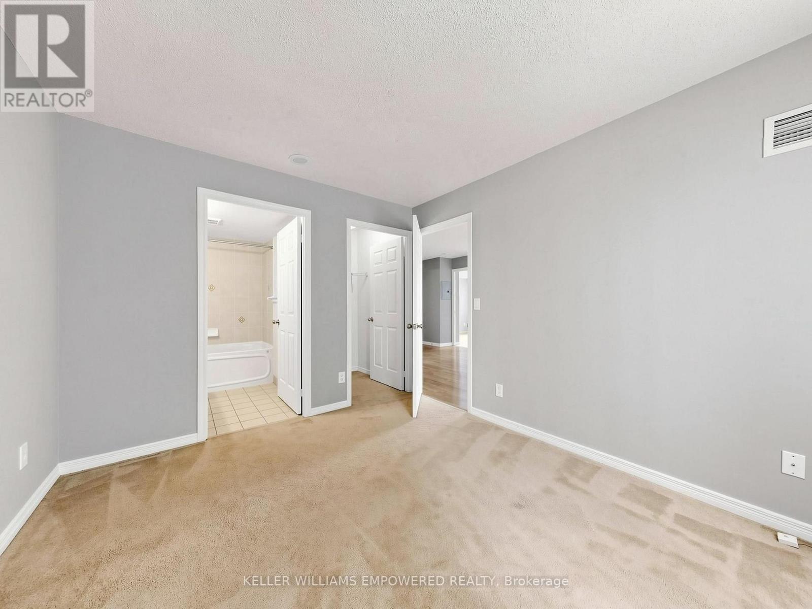211 - 11 Oneida Crescent, Richmond Hill, Ontario  L4B 0A1 - Photo 14 - N13545922