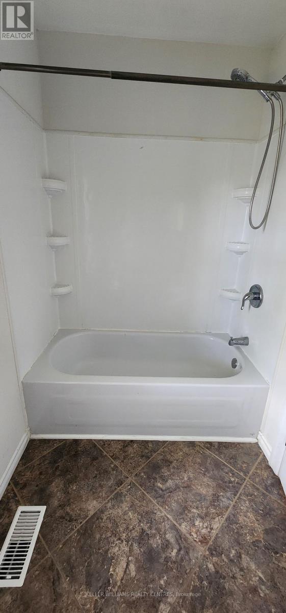Unit 3 - 16296 Woodbine Avenue, Whitchurch-Stouffville, Ontario L3Y 4W1 - Photo 13 - N13546024