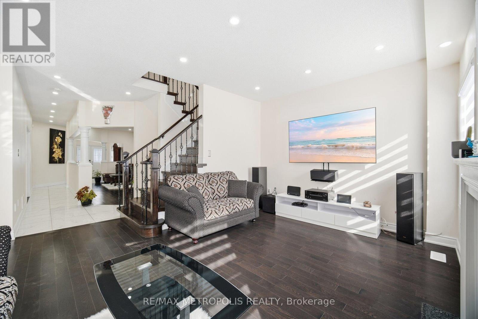 43 El Camino Way, Brampton, Ontario  L7A 3C4 - Photo 5 - W13545864