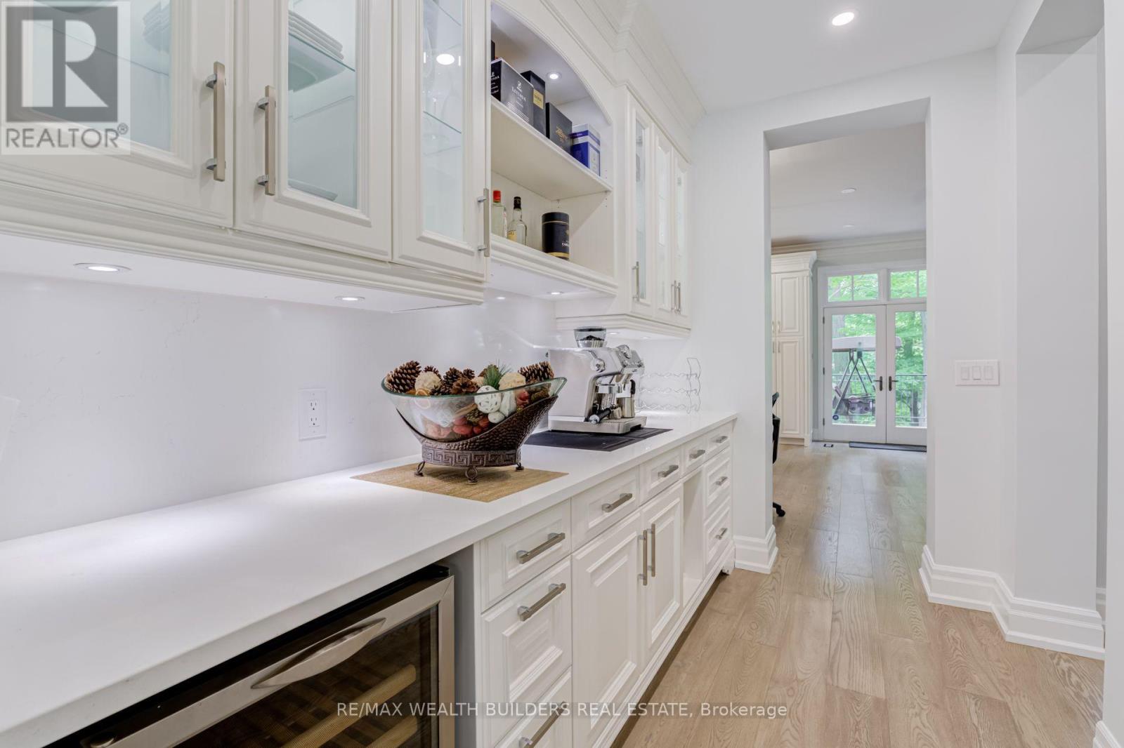 45 Shorewood Place, Oakville, Ontario  L6K 3Y3 - Photo 12 - W13545876