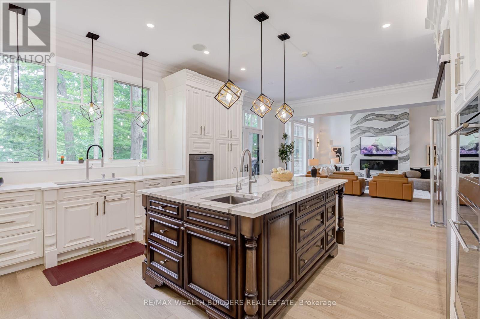 45 Shorewood Place, Oakville, Ontario  L6K 3Y3 - Photo 15 - W13545876